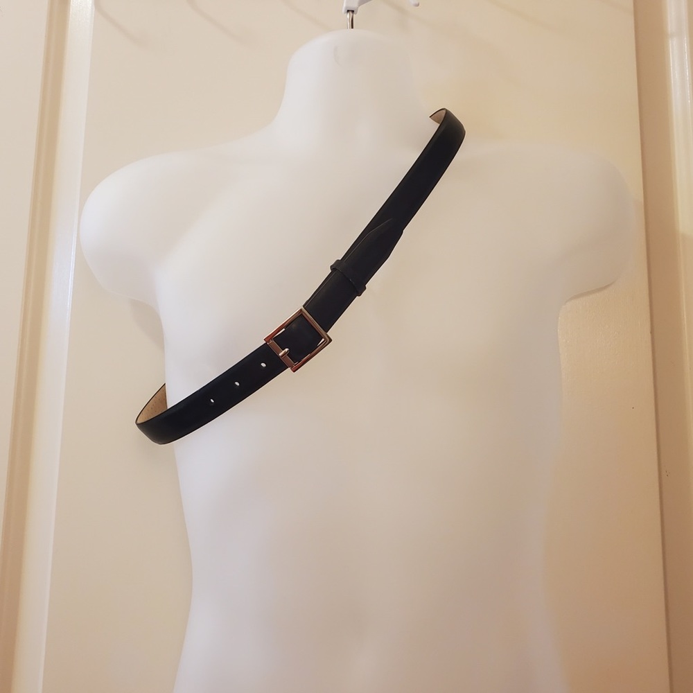 NINE WEST Classic Women's Leather Navy Belt